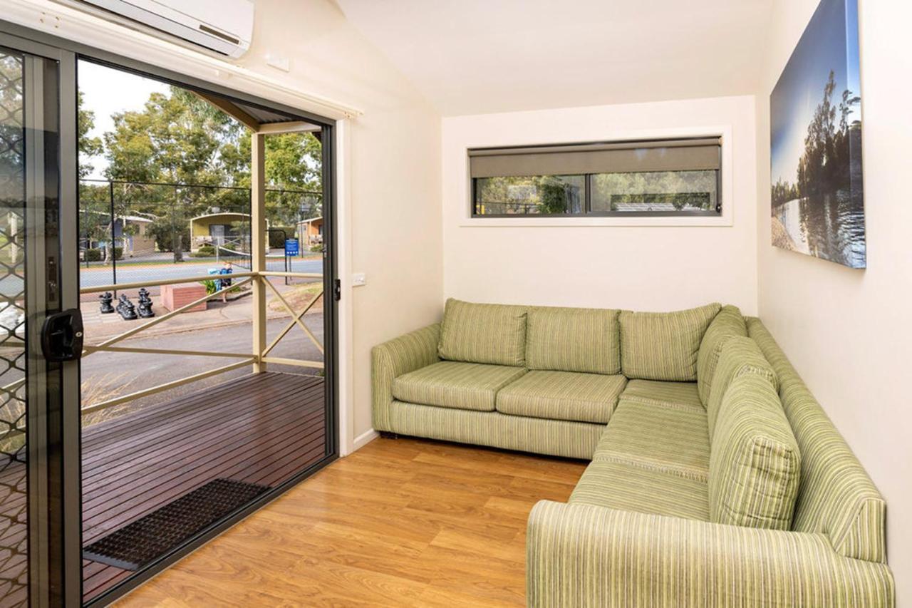 Big4 Deniliquin Holiday Park Exterior foto