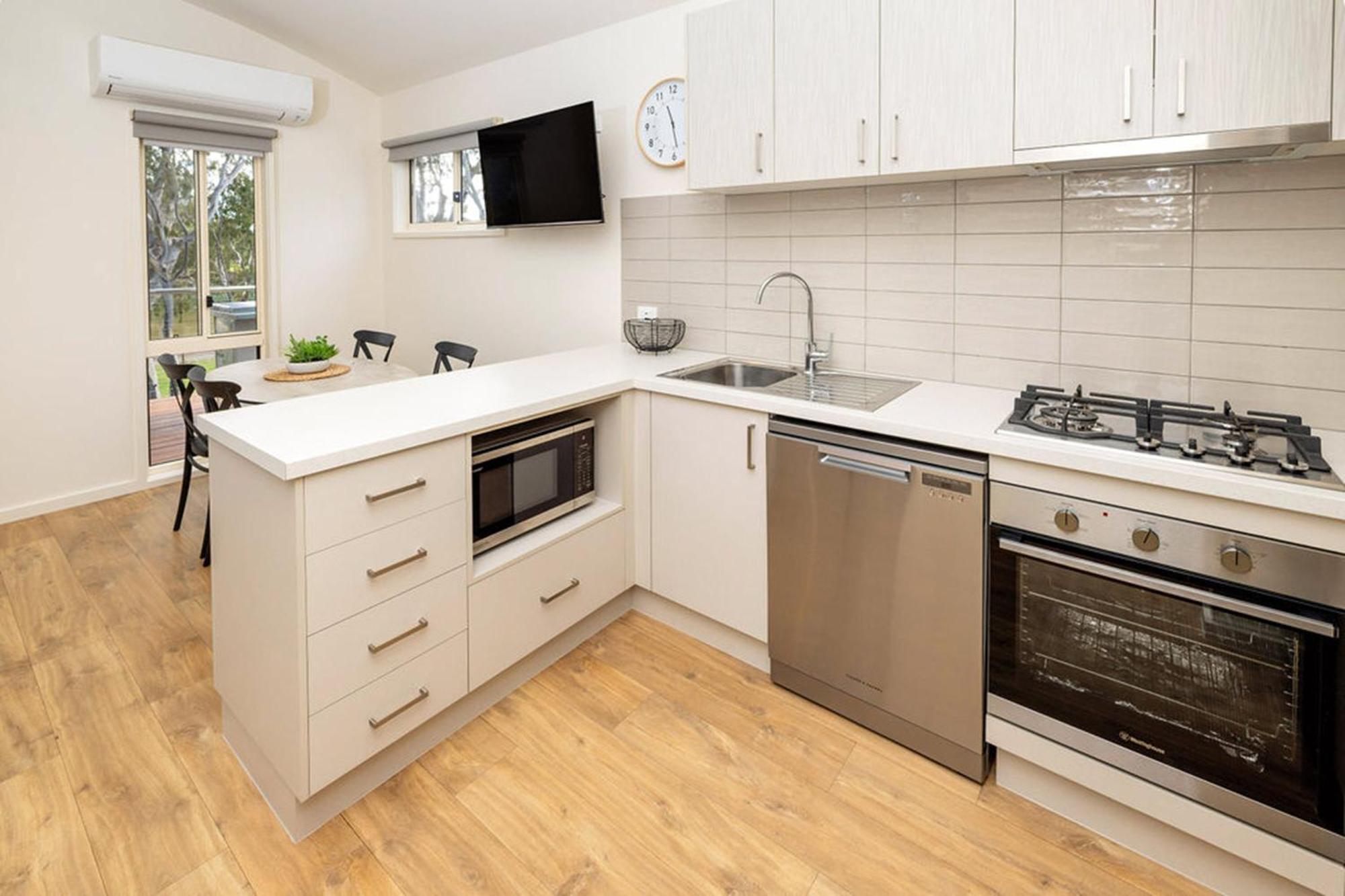 Big4 Deniliquin Holiday Park Quarto foto