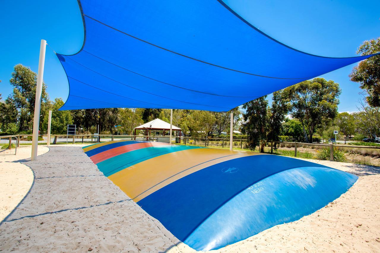 Big4 Deniliquin Holiday Park Exterior foto